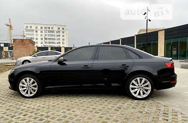 Седан Audi A4 2016 в Хмельницком