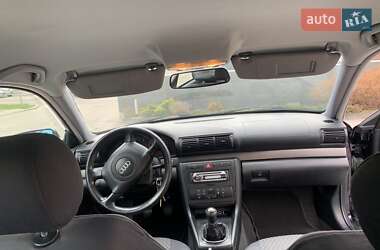 Седан Audi A4 1999 в Луцке