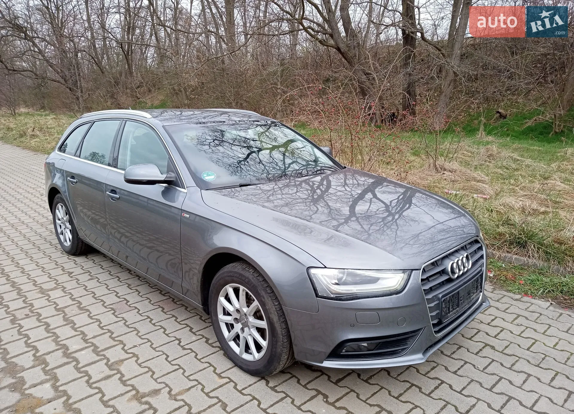 2012 Audi A4 - мініатюра 2