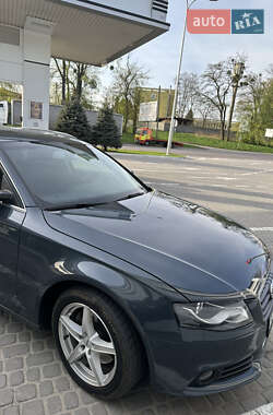 Универсал Audi A4 2010 в Львове