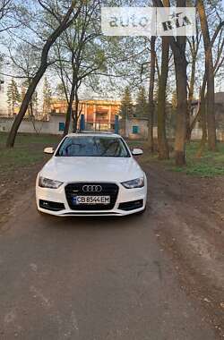 Седан Audi A4 2014 в Чернігові