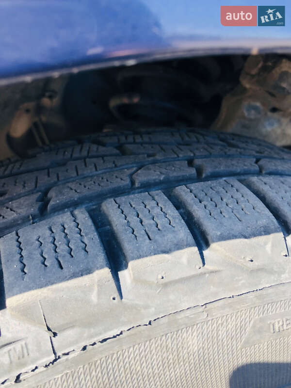 Седан Audi A4 2001 в Полонном