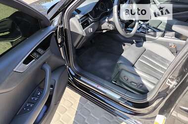 Седан Audi A4 2020 в Ровно