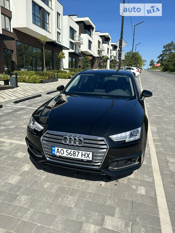 Универсал Audi A4 2019 в Ужгороде