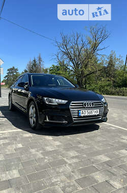 Audi A4 2019