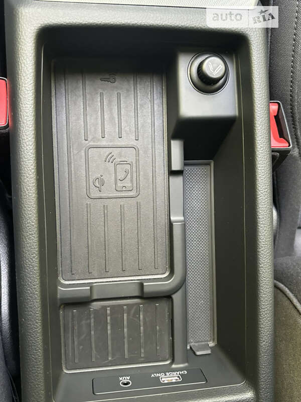 Универсал Audi A4 2019 в Ужгороде