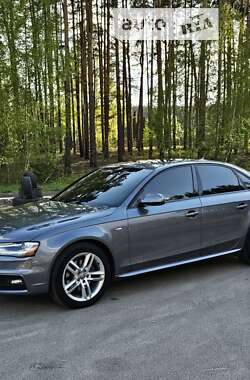 Седан Audi A4 2015 в Ірпені