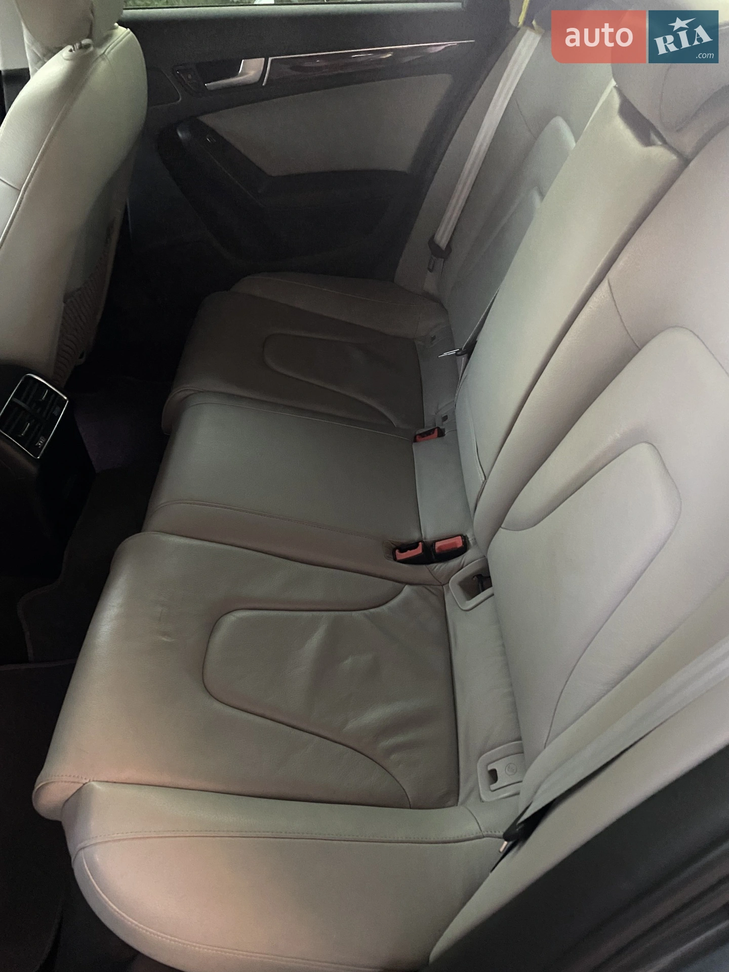 2012 Audi A4 - мініатюра 10