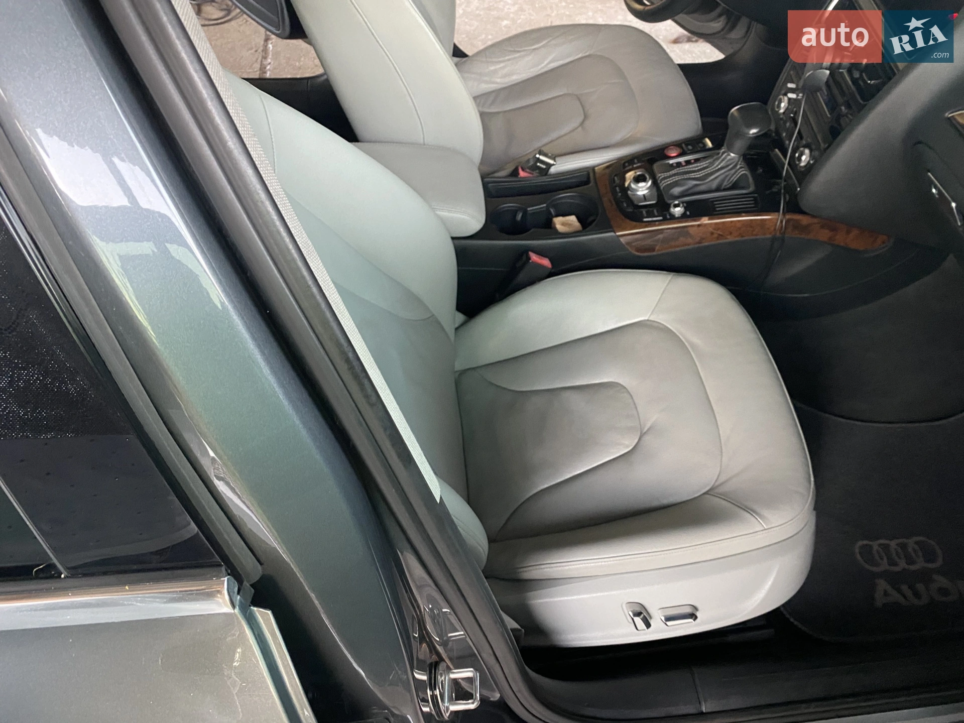 2012 Audi A4 - мініатюра 15