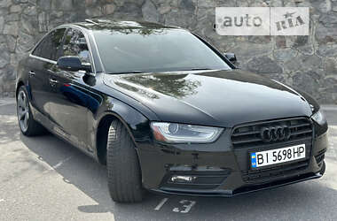 Седан Audi A4 2013 в Кременчуге