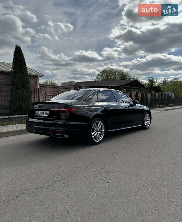 Седан Audi A4 2022 в Києві