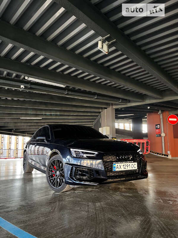 Седан Audi A4 2016 в Харькове
