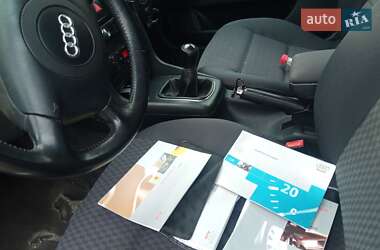 Универсал Audi A4 2001 в Ужгороде
