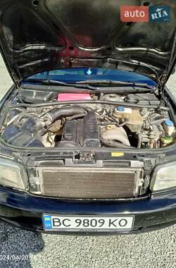 Седан Audi A4 1996 в Дрогобыче