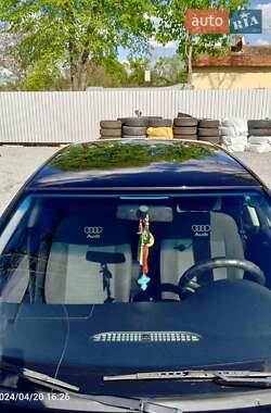 Седан Audi A4 1996 в Дрогобыче