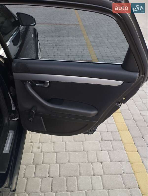 Седан Audi A4 2007 в Староконстантинове
