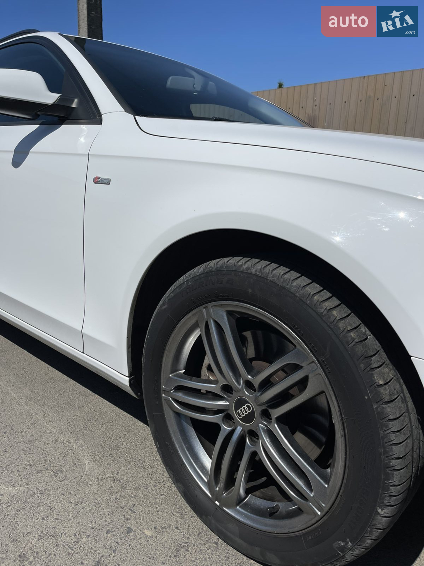 2011 Audi A4 - мініатюра 4