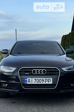 Седан Audi A4 2013 в Попільні