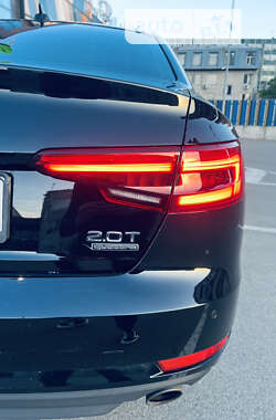 Седан Audi A4 2016 в 