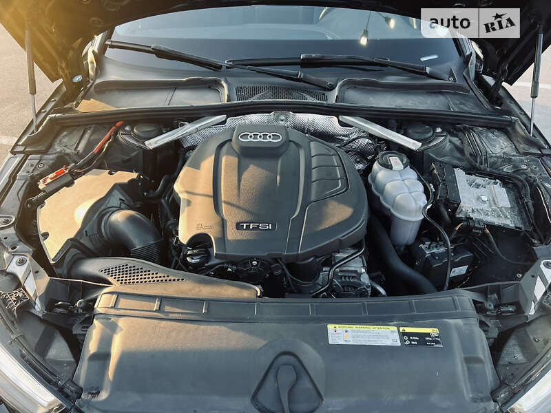 Седан Audi A4 2016 в Киеве