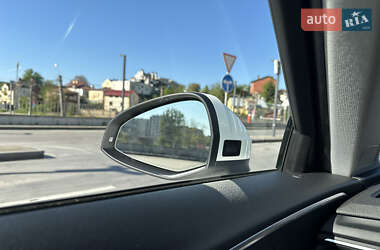 Седан Audi A4 2018 в 