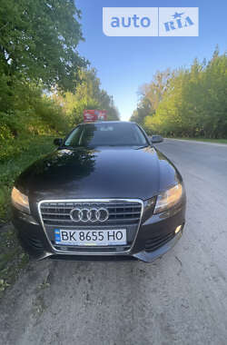 Audi A4 2011