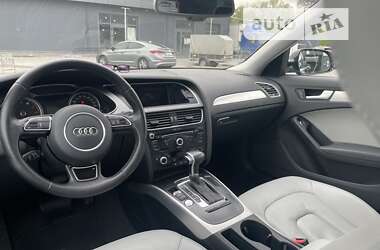 Седан Audi A4 2014 в Запоріжжі