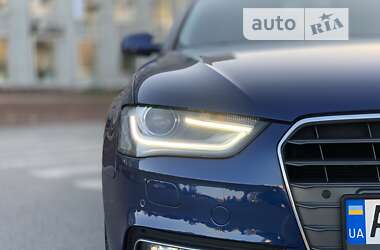 Універсал Audi A4 2014 в Вінниці