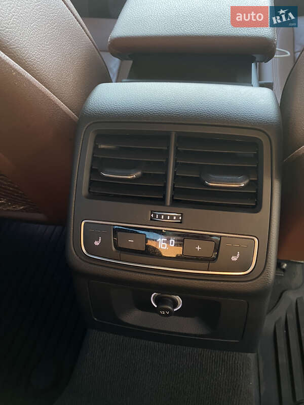 Седан Audi A4 2017 в Киеве фото 15 Седан Audi A4 2017 в Киеве