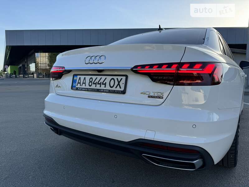 Седан Audi A4 2021 в Києві