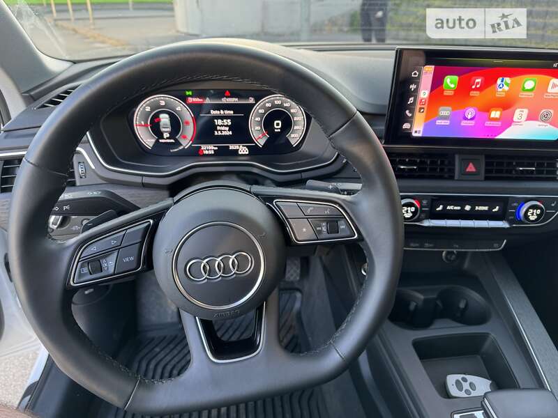 Седан Audi A4 2021 в Києві