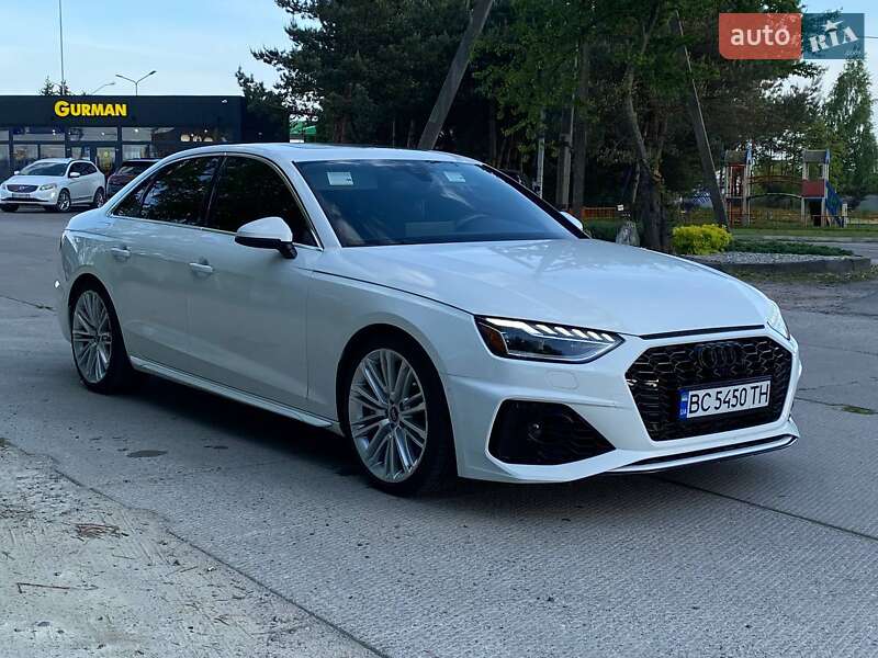 Audi A4 2021