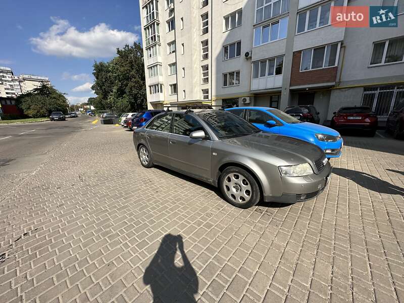 Седан Audi A4 2005 в Львове