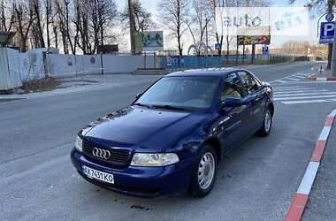 Седан Audi A4 1997 в Харкові