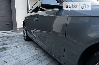 Седан Audi A4 2012 в Тернополе