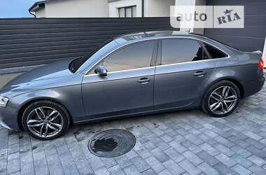 Седан Audi A4 2012 в Тернополе