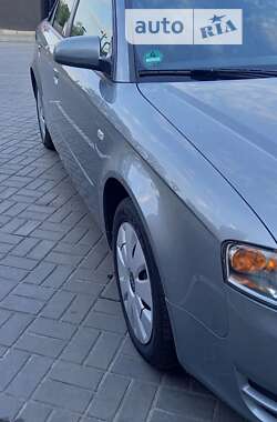 Седан Audi A4 2005 в Кам'янському