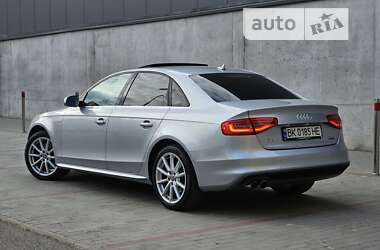 Седан Audi A4 2015 в Києві