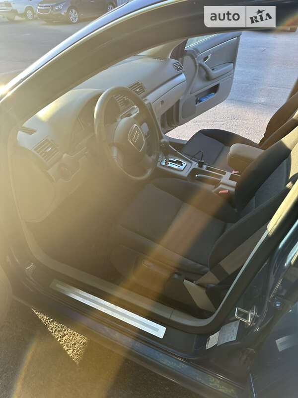 Седан Audi A4 2005 в Харькове