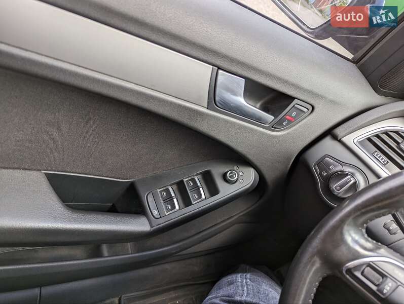 Универсал Audi A4 2012 в Николаеве