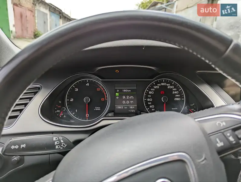 Универсал Audi A4 2012 в 