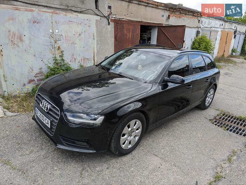 Универсал Audi A4 2012 в Николаеве