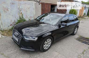 Универсал Audi A4 2012 в Николаеве