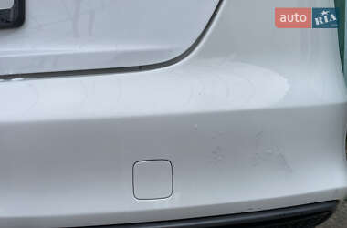 Седан Audi A4 2014 в Василькове