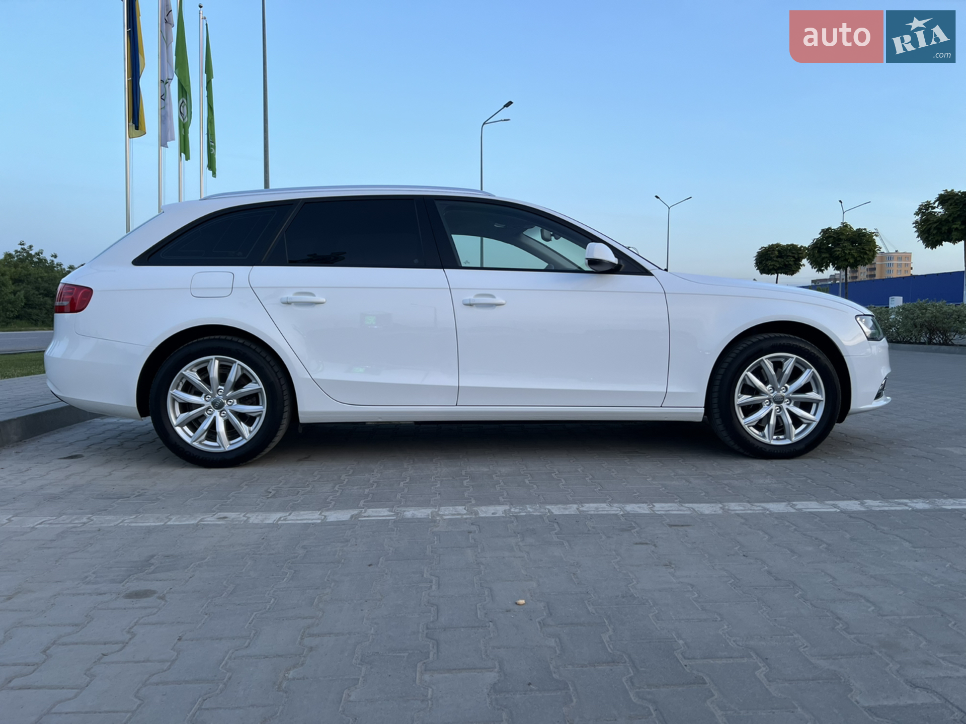 2015 Audi A4 - мініатюра 8