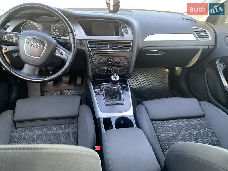 Універсал Audi A4 2010 в Полтаві