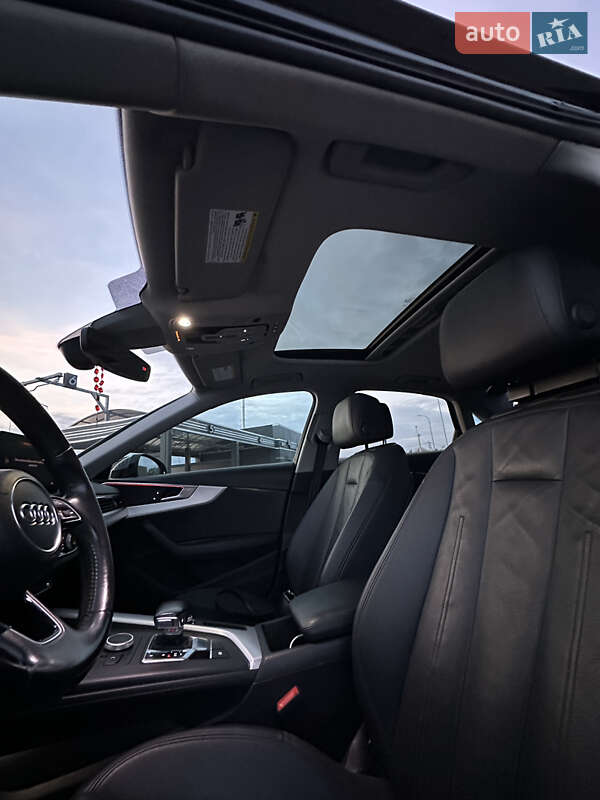 Седан Audi A4 2017 в Львове