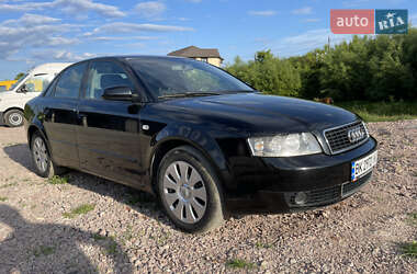 Седан Audi A4 2001 в Березному