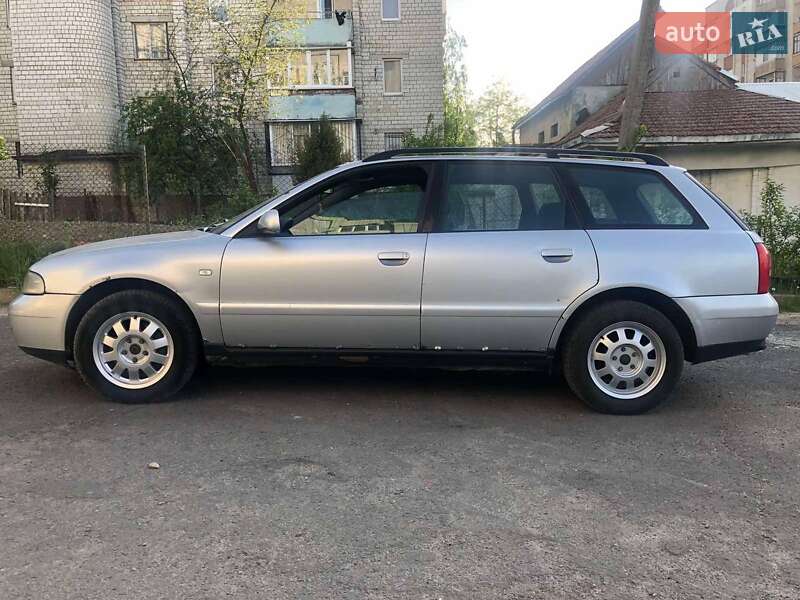 Универсал Audi A4 2001 в Львове