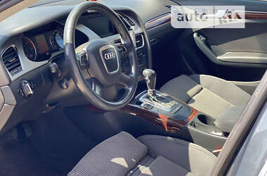 Седан Audi A4 2010 в Киеве